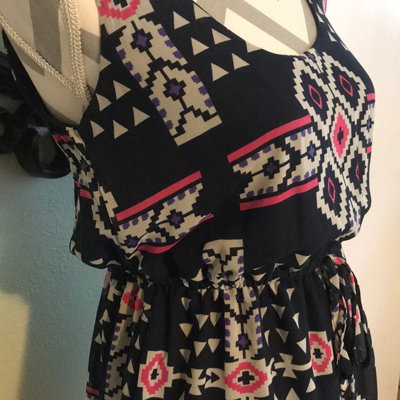 Light and breezy boho dress - Picture 6 of 7